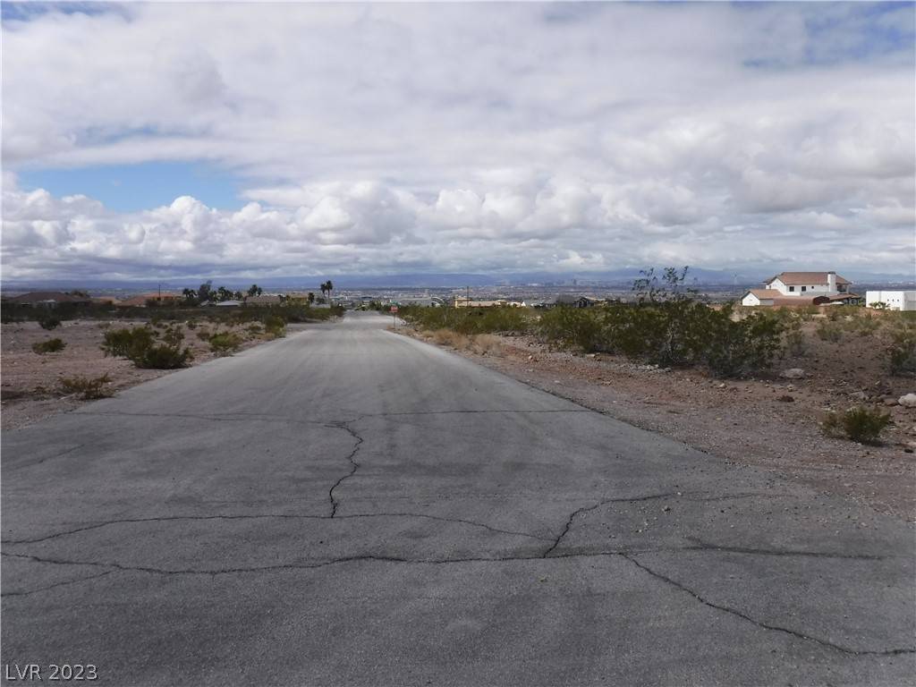 Henderson, NV 89015,Milan