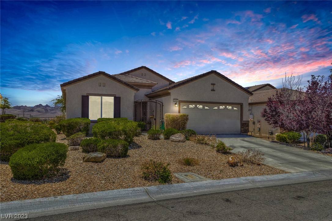 Henderson, NV 89044,2449 Cosmic Ray PL