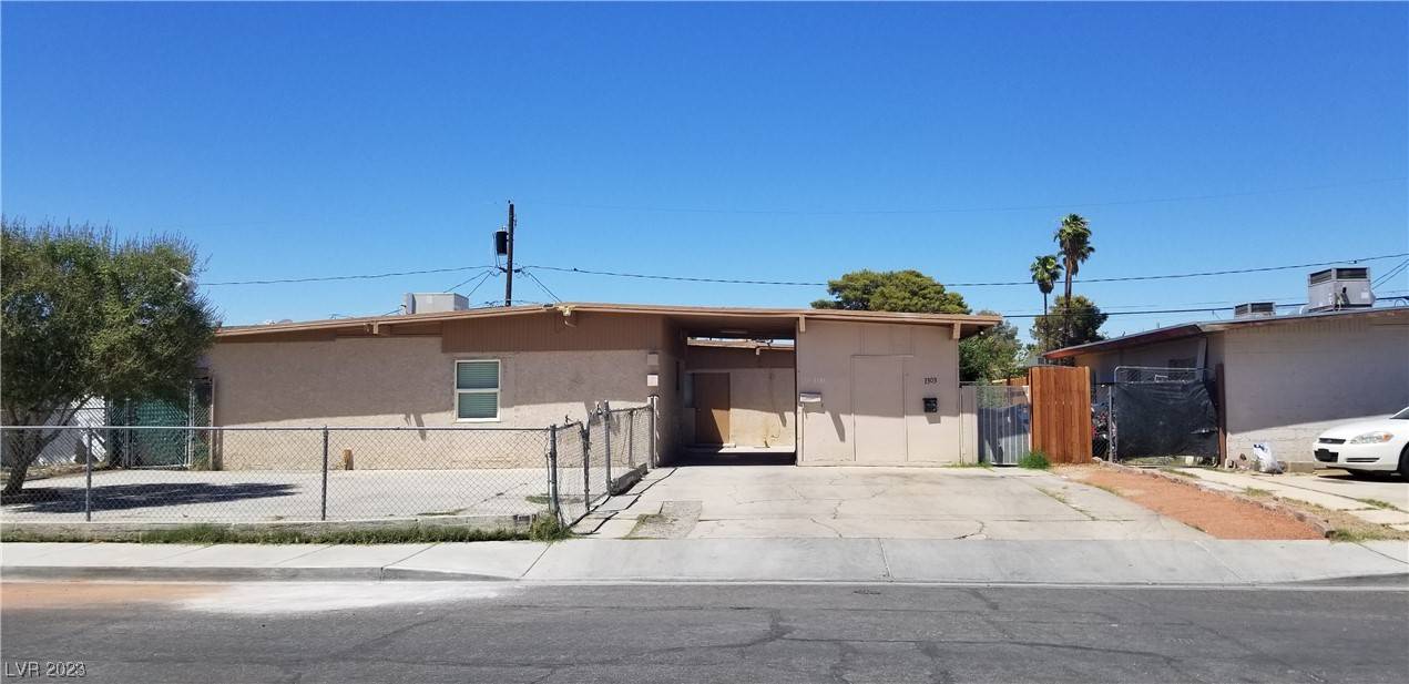 Las Vegas, NV 89104,1301 San Pedro ST