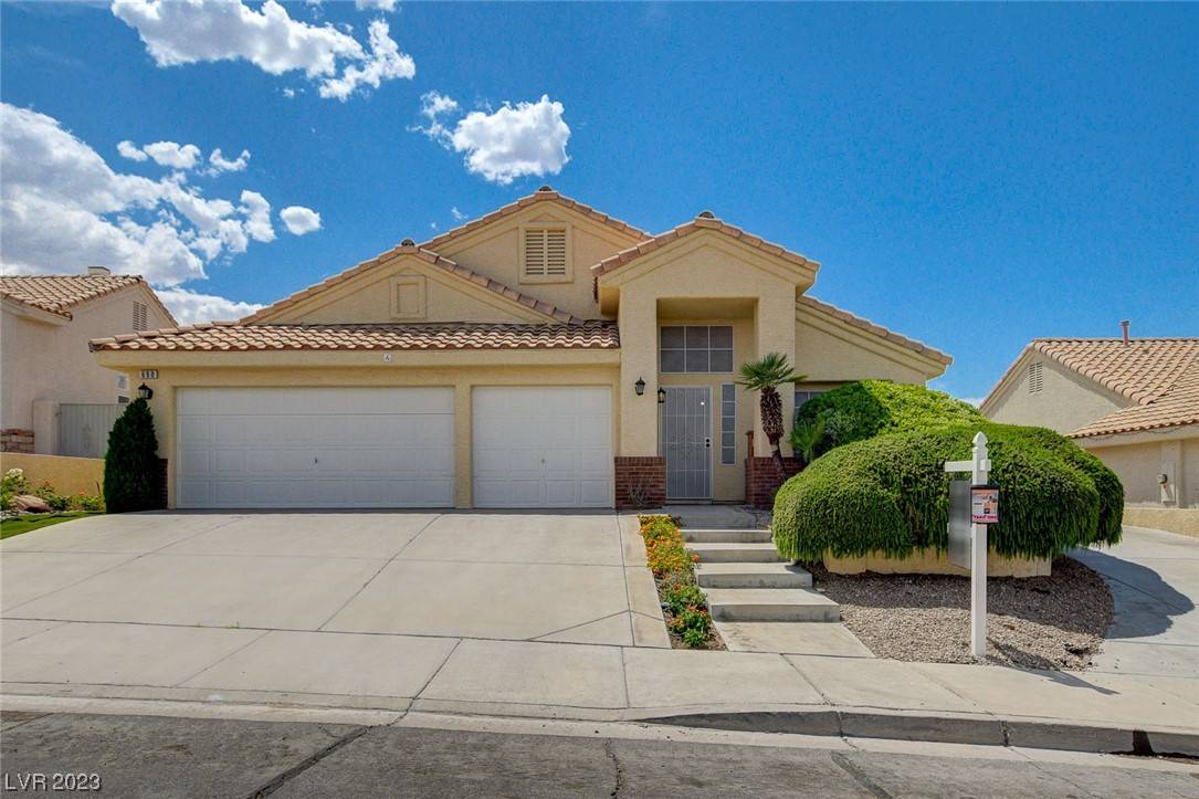 Henderson, NV 89002,690 Ladywood LN