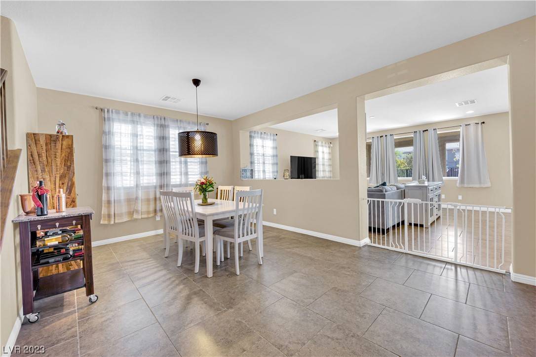 Las Vegas, NV 89139,7520 Fontera CT