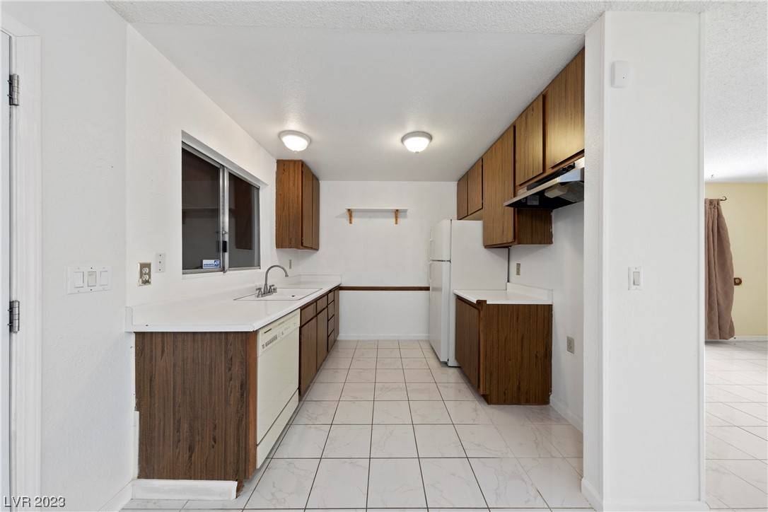 Las Vegas, NV 89147,7242 Vireo DR