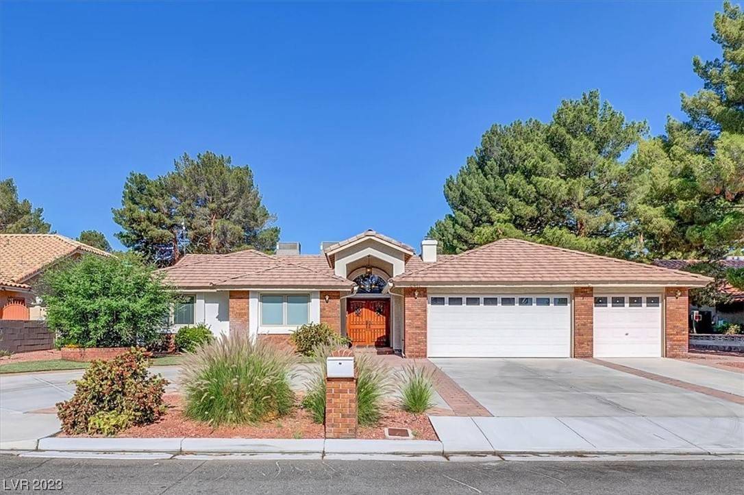 Henderson, NV 89014,2417 Greens AVE