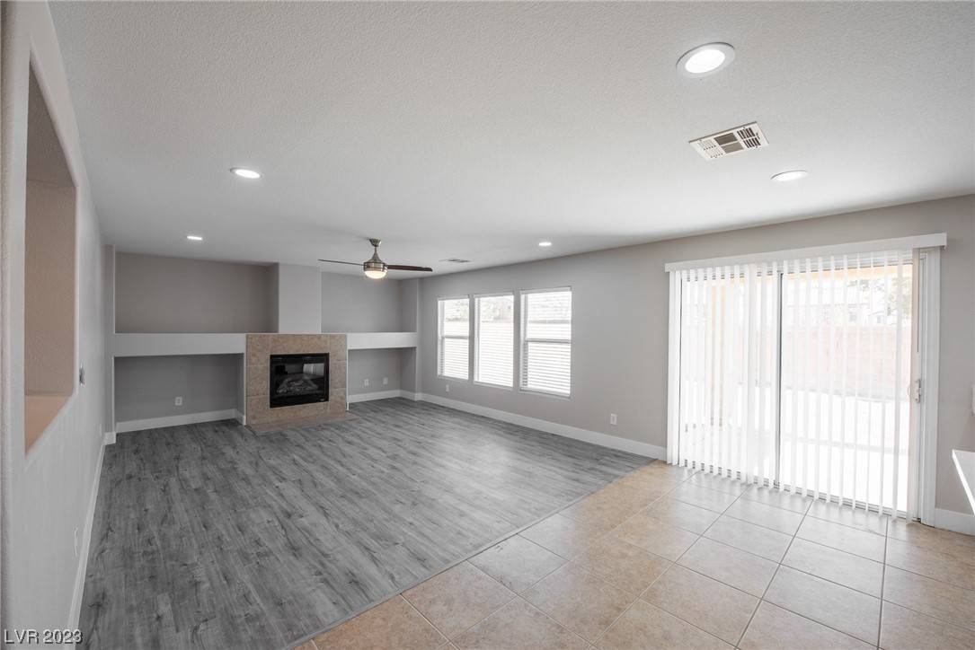 North Las Vegas, NV 89081,5316 Franklin Grove ST