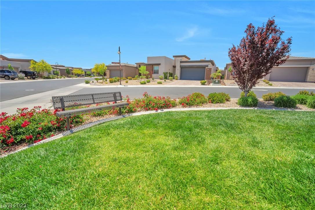 Las Vegas, NV 89148,8583 Lost Pony ST