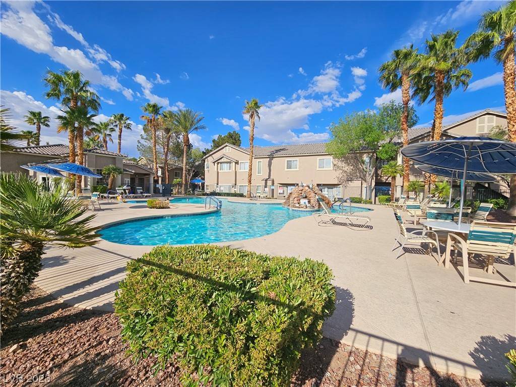 Las Vegas, NV 89117,2153 Jade Creek ST #103