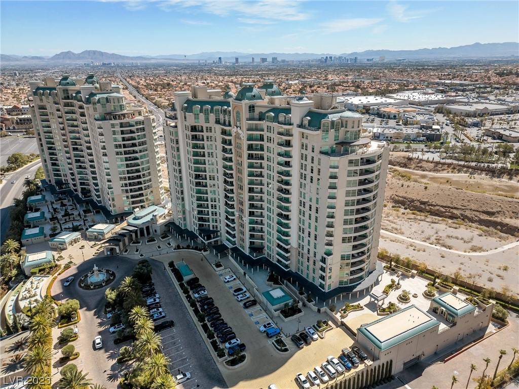 Las Vegas, NV 89145,9101 Alta DR #11