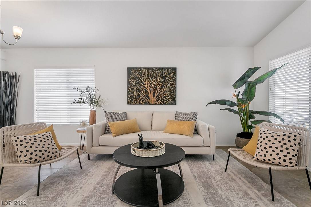 Henderson, NV 89012,70 Tanglewood DR
