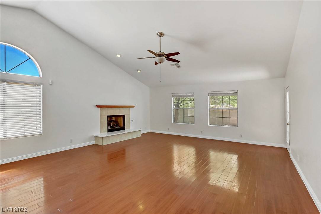 Henderson, NV 89002,428 Mountain Top CT