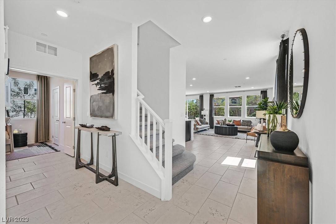 Las Vegas, NV 89129,8837 Juniper Knoll AVE