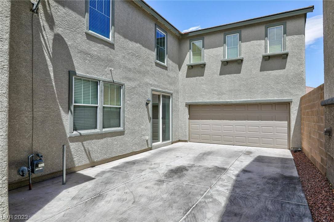 Henderson, NV 89002,674 Point Bluff ST