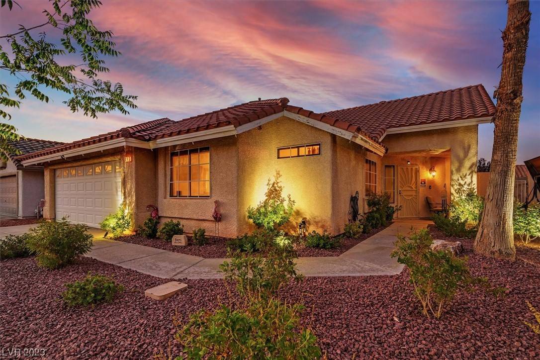 Henderson, NV 89002,846 Coastal Beach RD