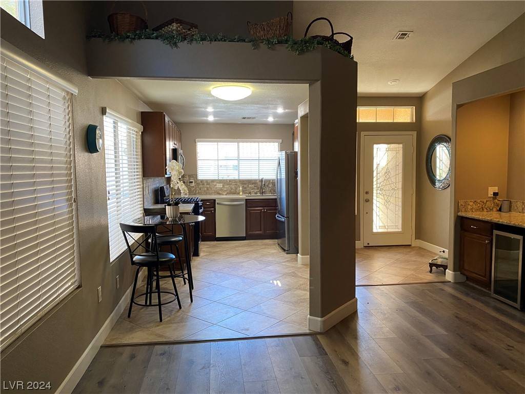 Las Vegas, NV 89149,5048 Forest Oaks DR