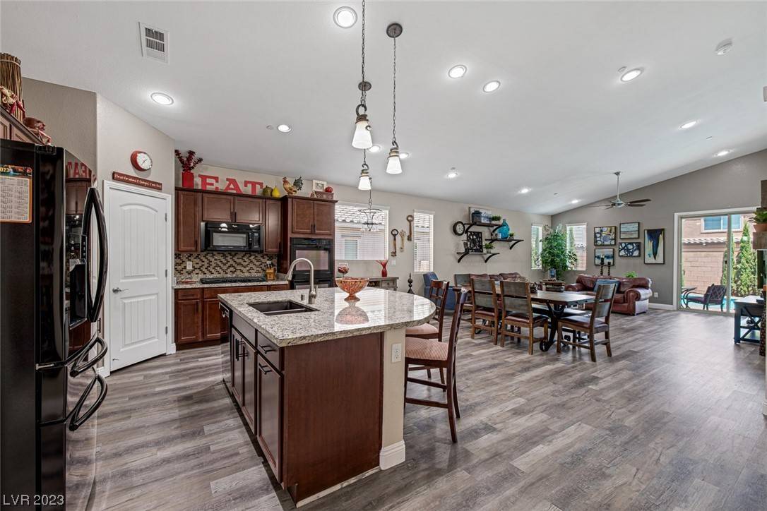 Henderson, NV 89044,2634 Ornate Regiment ST