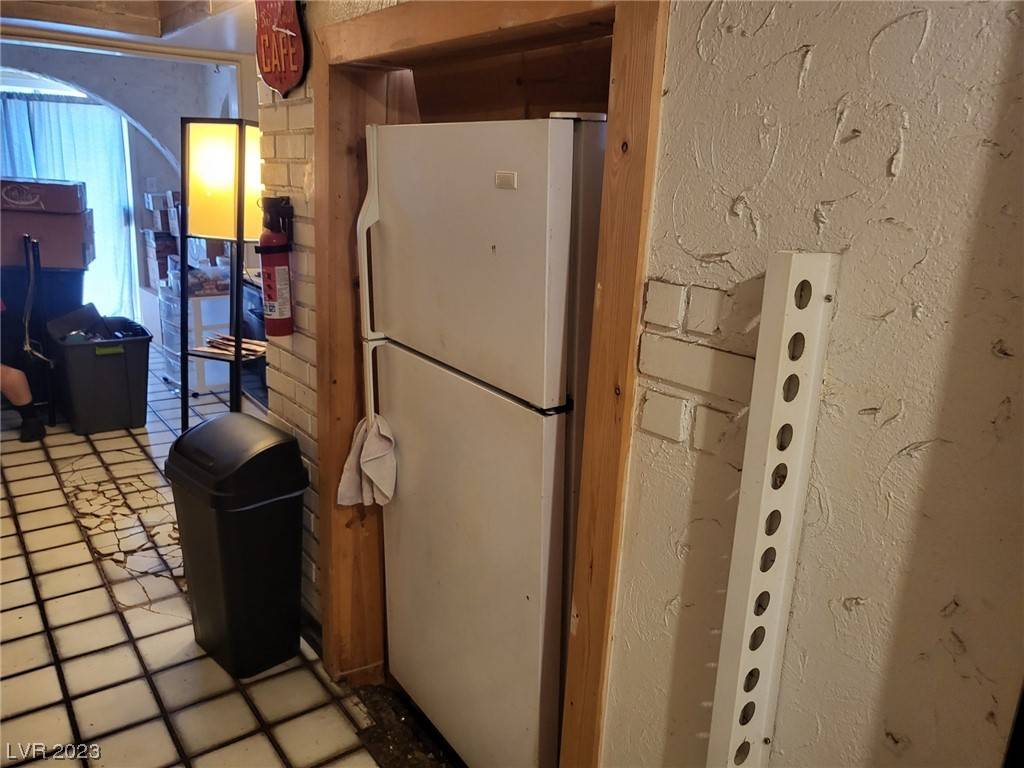 Las Vegas, NV 89102,3161 Arville ST