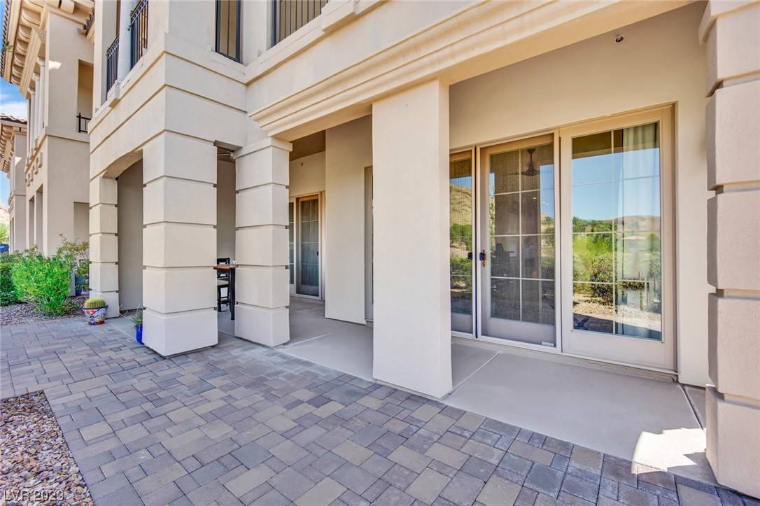Henderson, NV 89011,32 Via Vasari #101