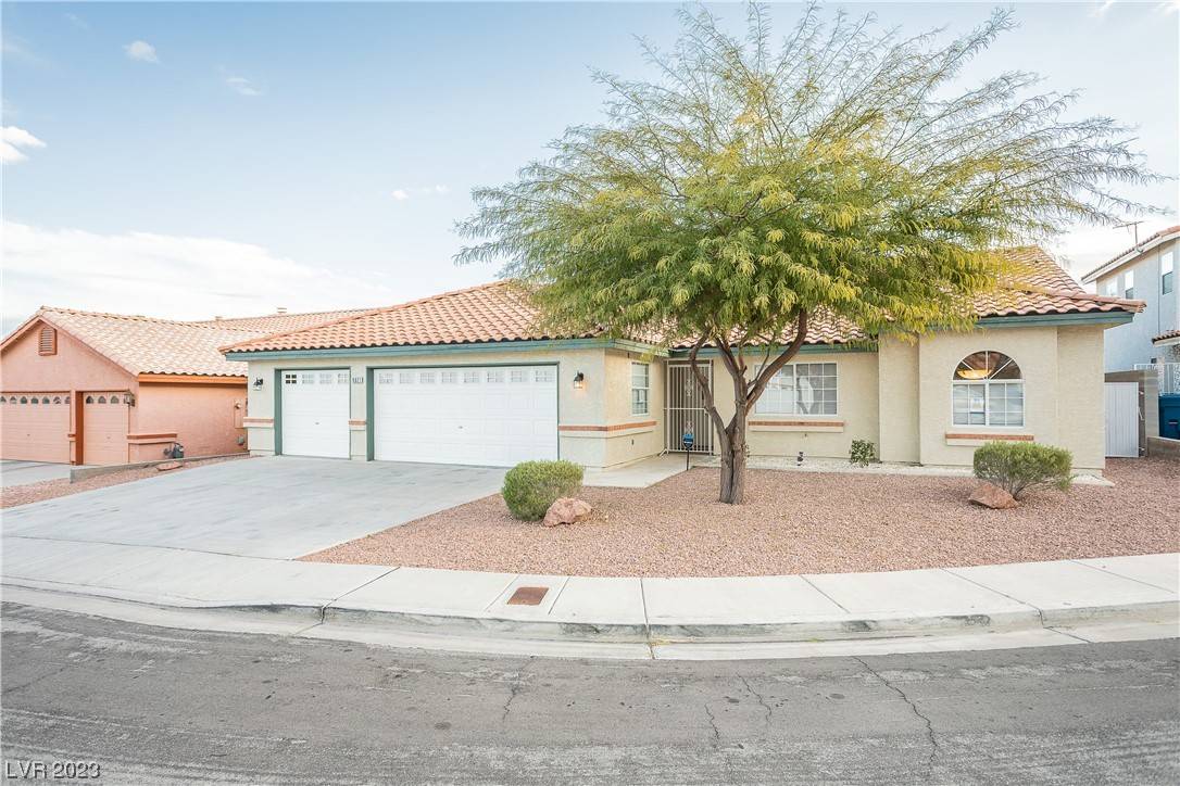 Las Vegas, NV 89147,9021 Sunny Hills CT
