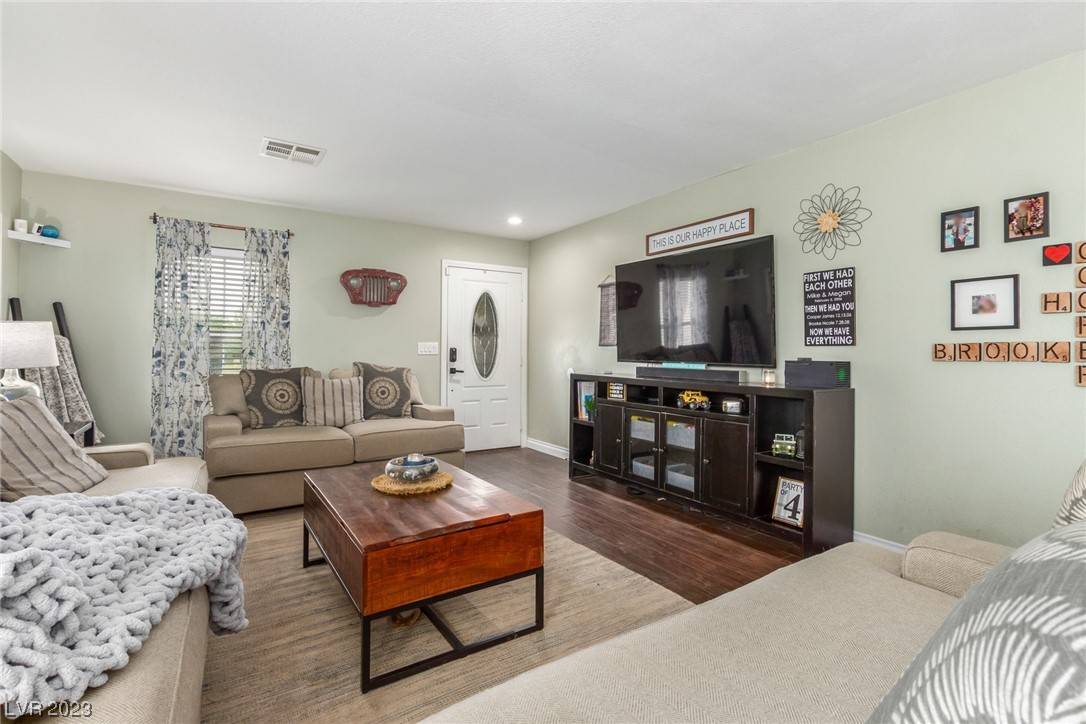 North Las Vegas, NV 89031,4117 Boston Bell CT
