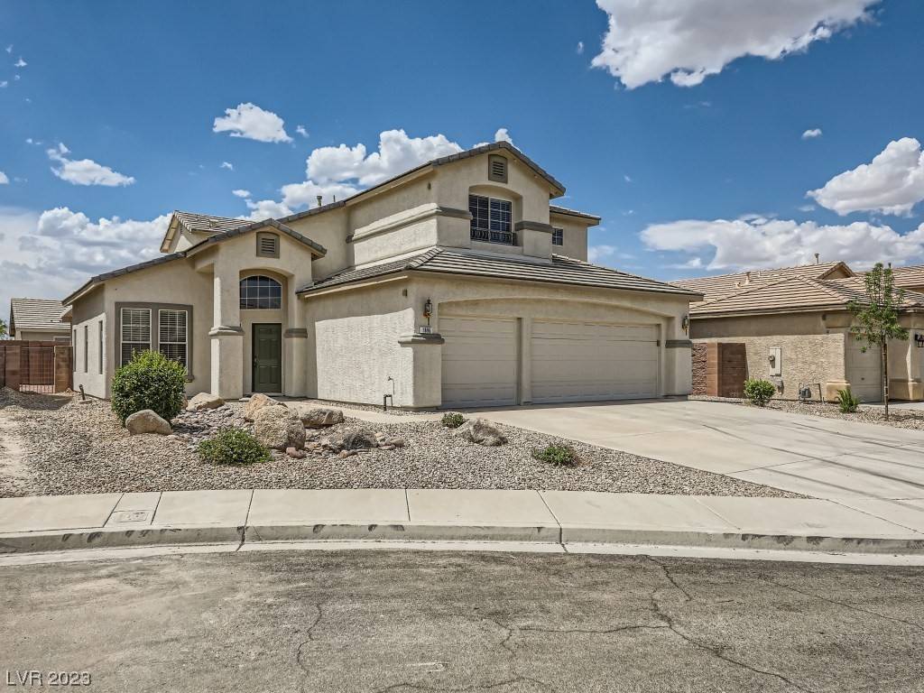 Henderson, NV 89012,1696 Clovercrest CT