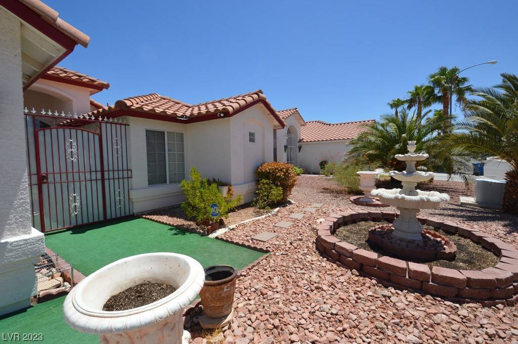 Las Vegas, NV 89118,5320 Sharon Marie CT
