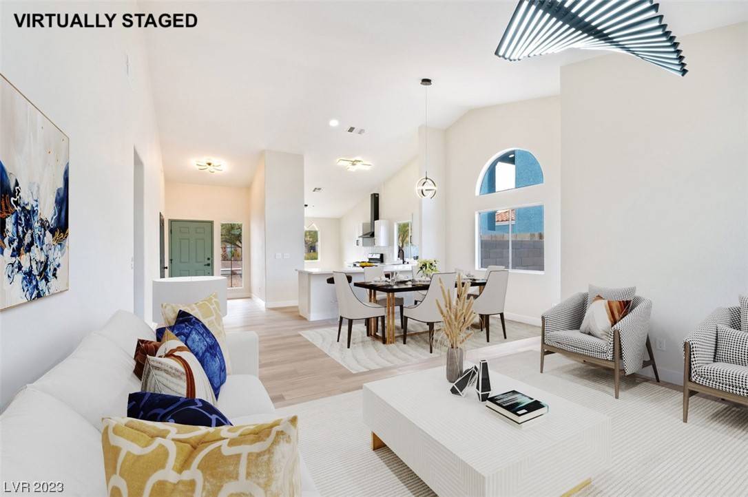 Henderson, NV 89014,306 Rodarte ST