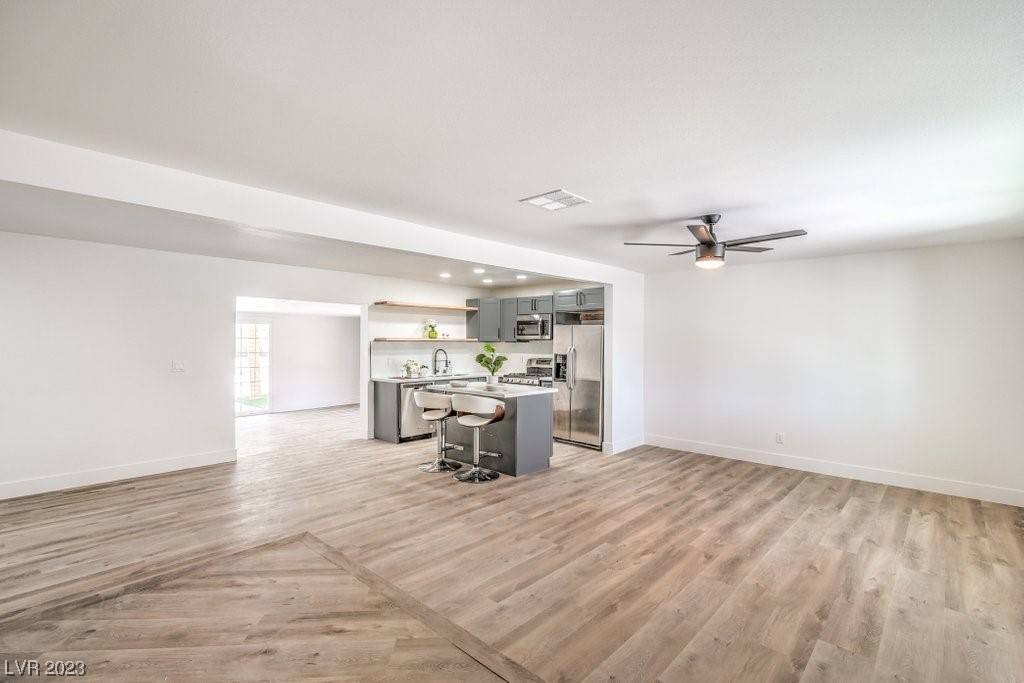 Las Vegas, NV 89101,1429 N Mojave RD