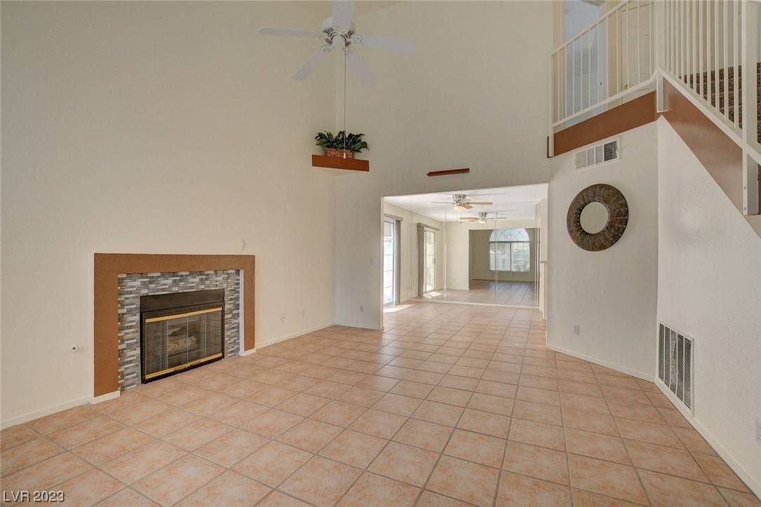Las Vegas, NV 89147,7924 Laurena AVE