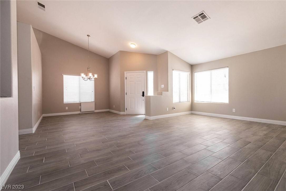 Henderson, NV 89002,124 Mint Orchard DR