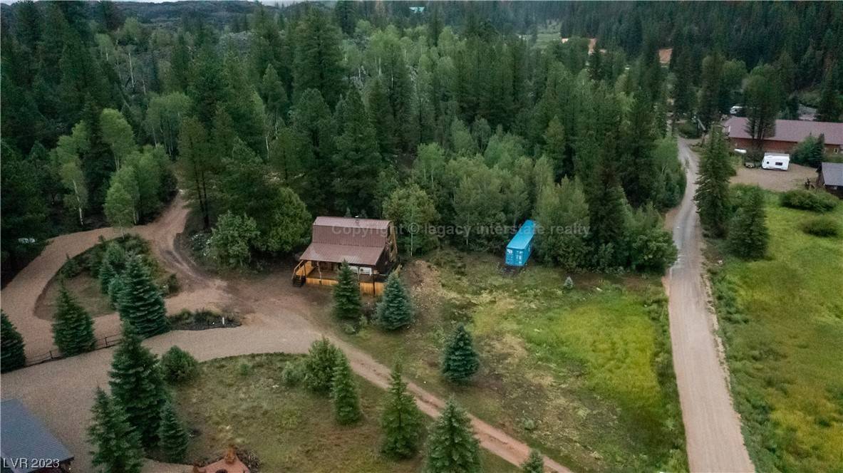 Mammoth Creek, UT 84735,902 E Black Rock CIR