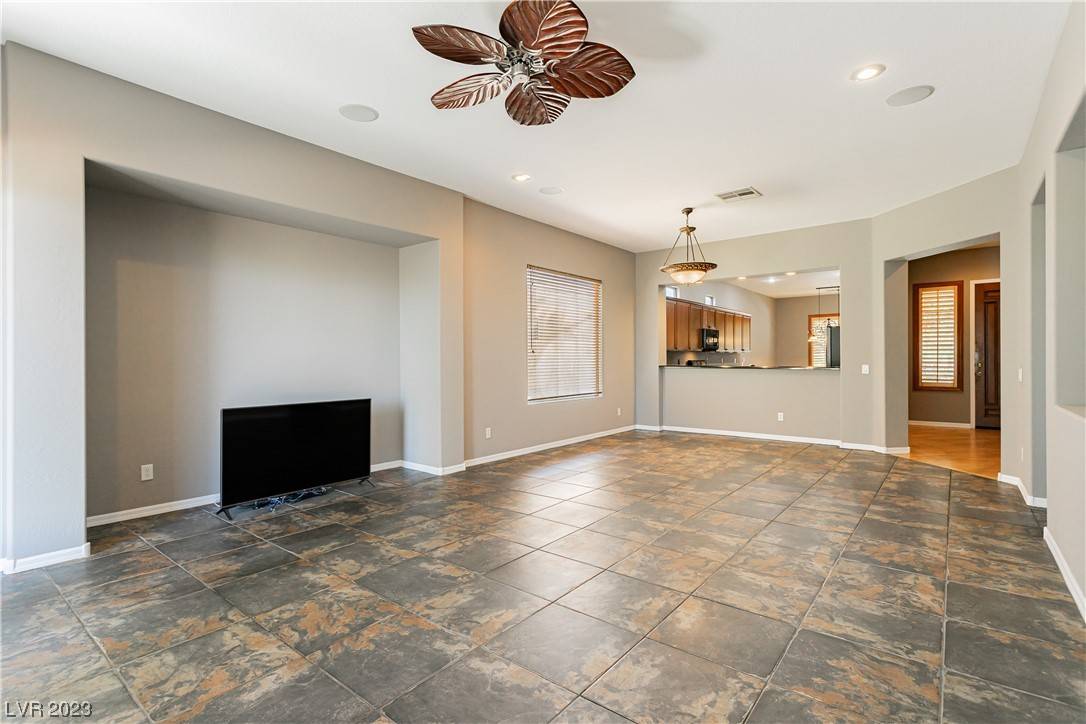 Henderson, NV 89052,48 Hunt Valley TRL