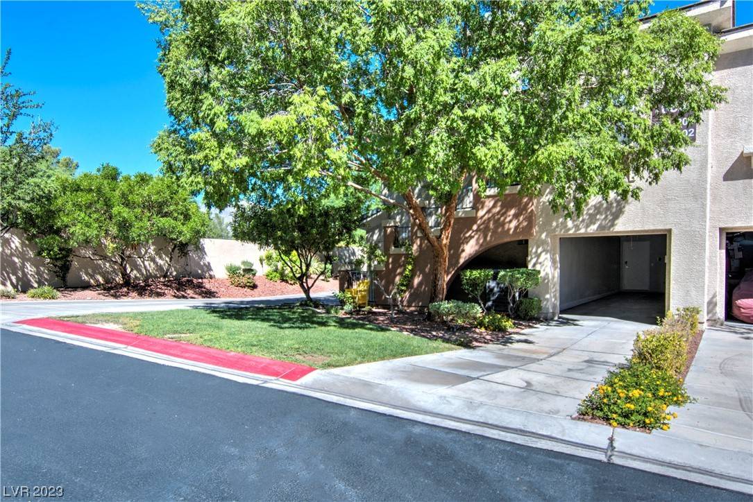 Las Vegas, NV 89144,10830 Amber Ridge DR #101