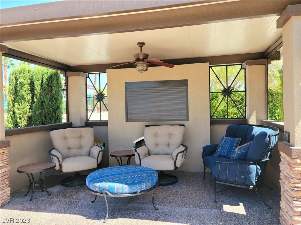 Las Vegas, NV 89139,8175 Arville ST #176
