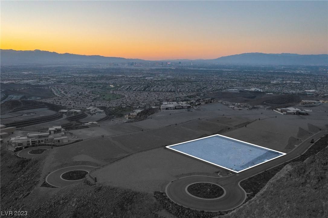 Henderson, NV 89012,9 STONESHEAD CT