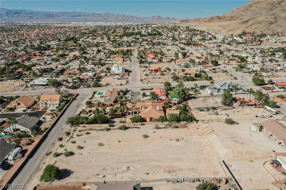 Las Vegas, NV 89110,Radwick