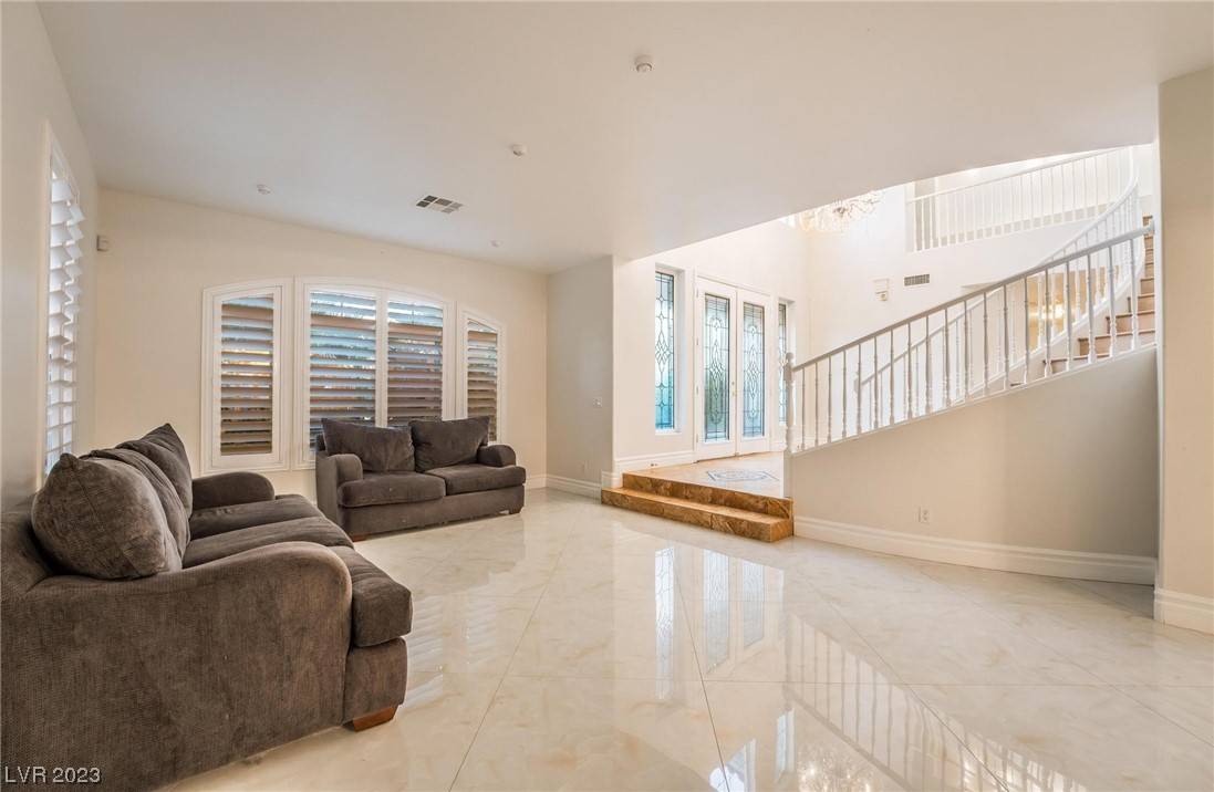 Las Vegas, NV 89148,34 Big Creek CT