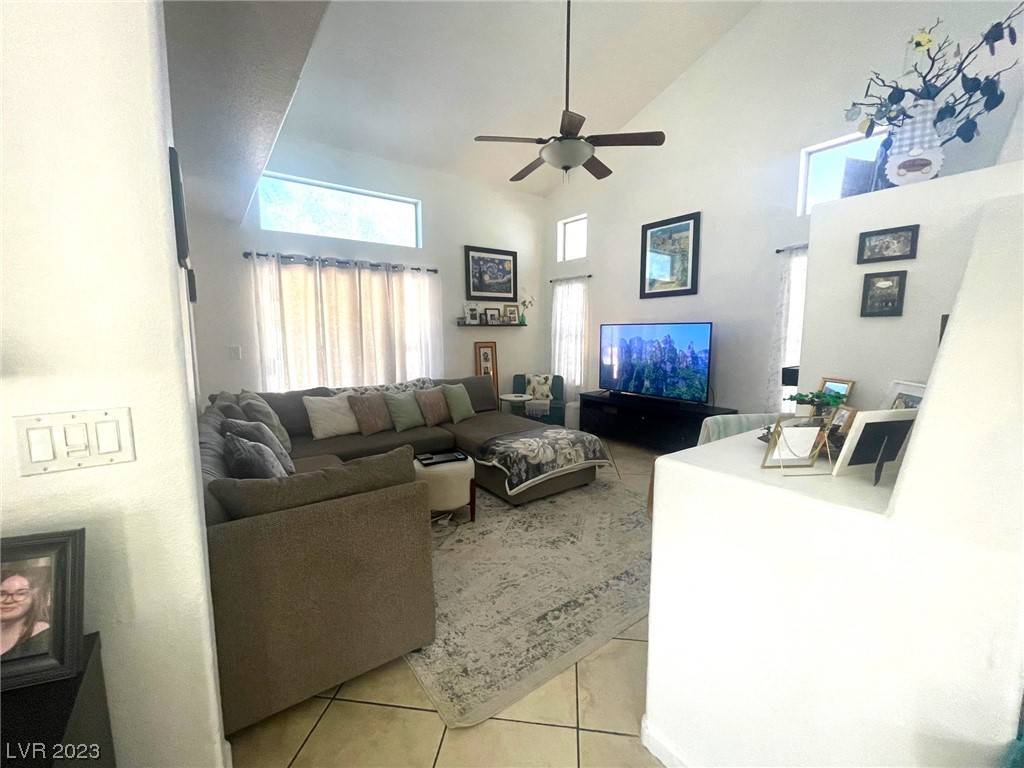 Las Vegas, NV 89131,8056 Broken Spur LN