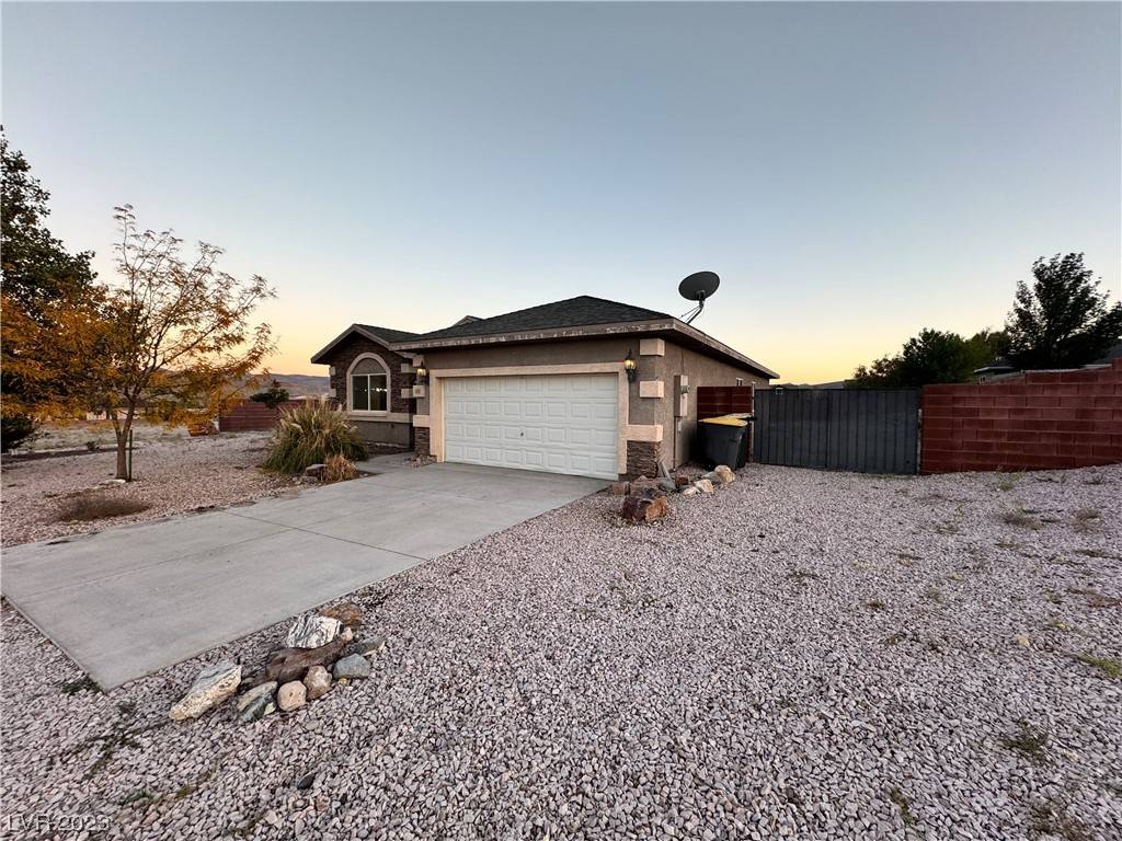 Alamo, NV 89001,680 Box Canyon RD