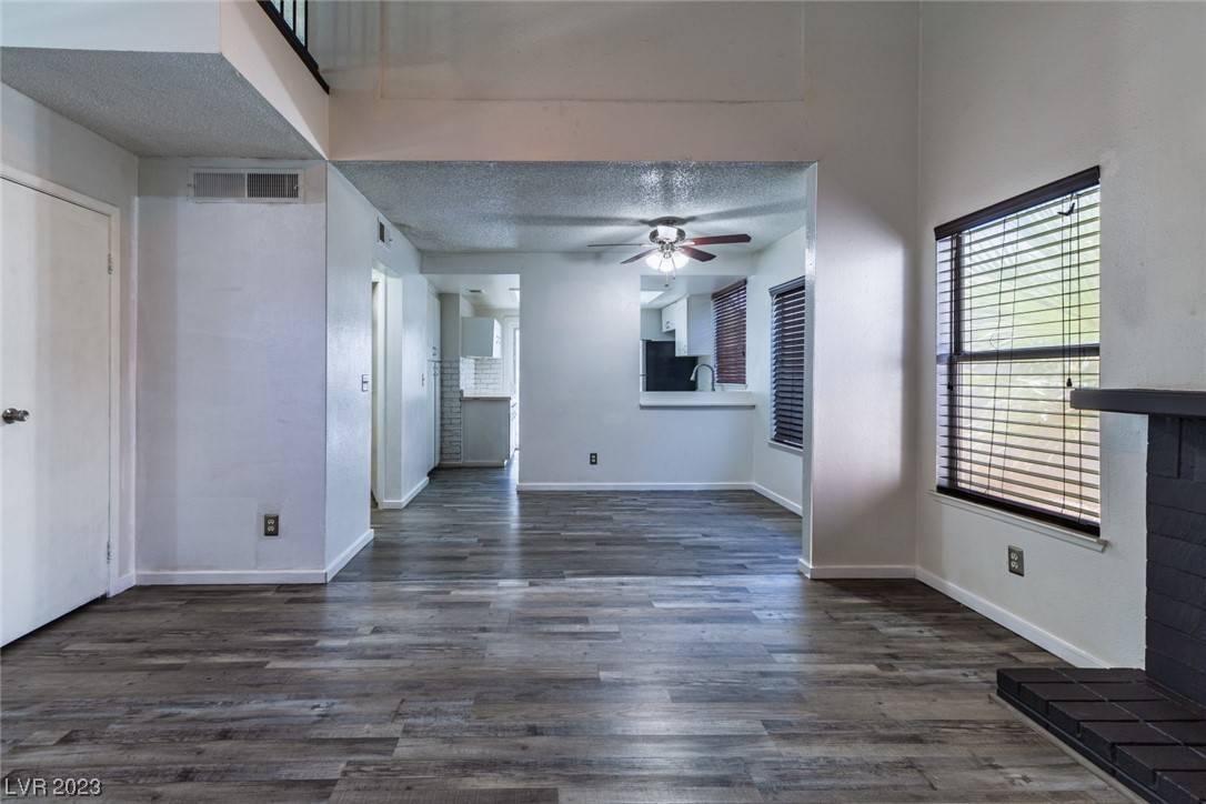 Las Vegas, NV 89110,4040 E Ogden AVE
