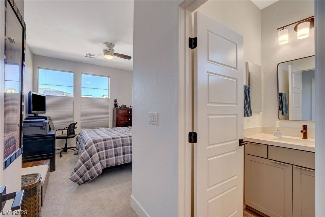 Las Vegas, NV 89143,9529 Jadeite LN
