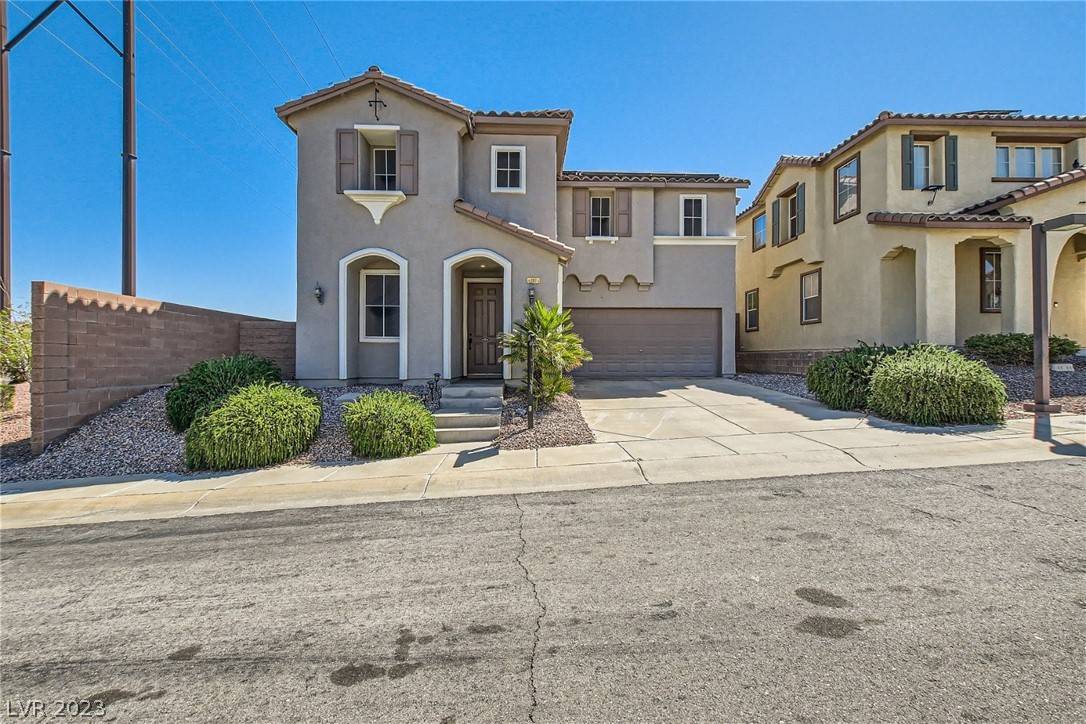 Henderson, NV 89012,62 Desert Coyote ST