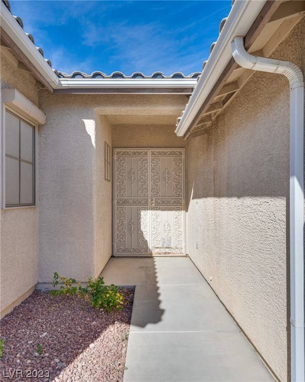 Las Vegas, NV 89110,6420 Claremore CT