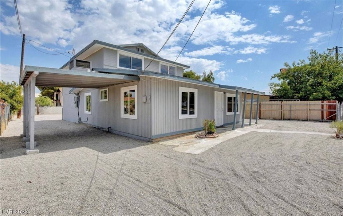 Las Vegas, NV 89106,706 Dike LN