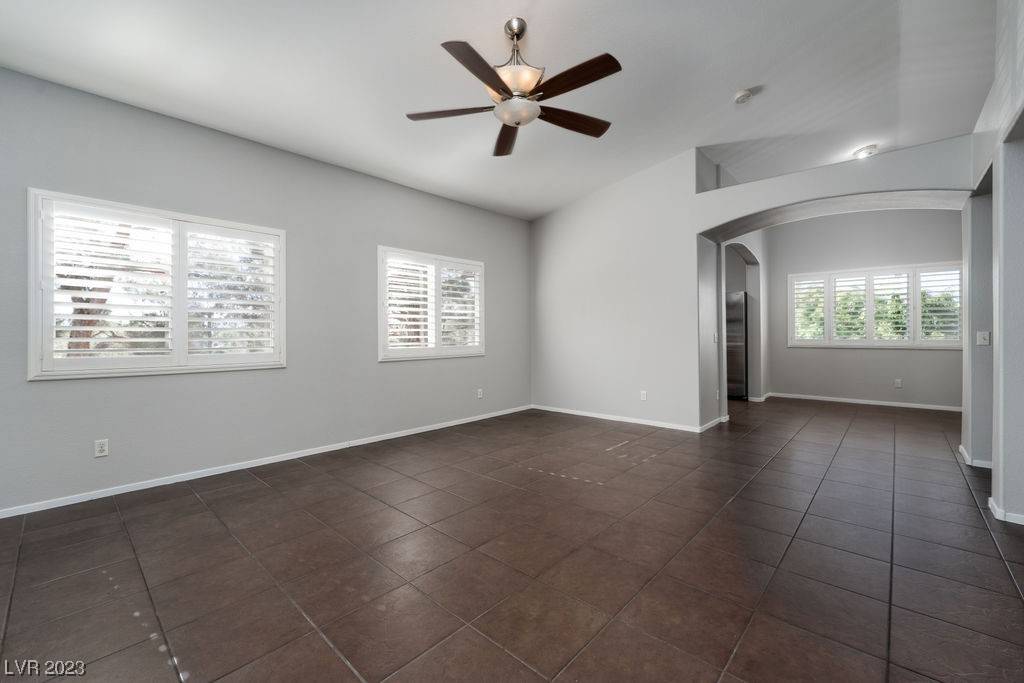 Las Vegas, NV 89117,2153 Turquoise Ridge ST #206