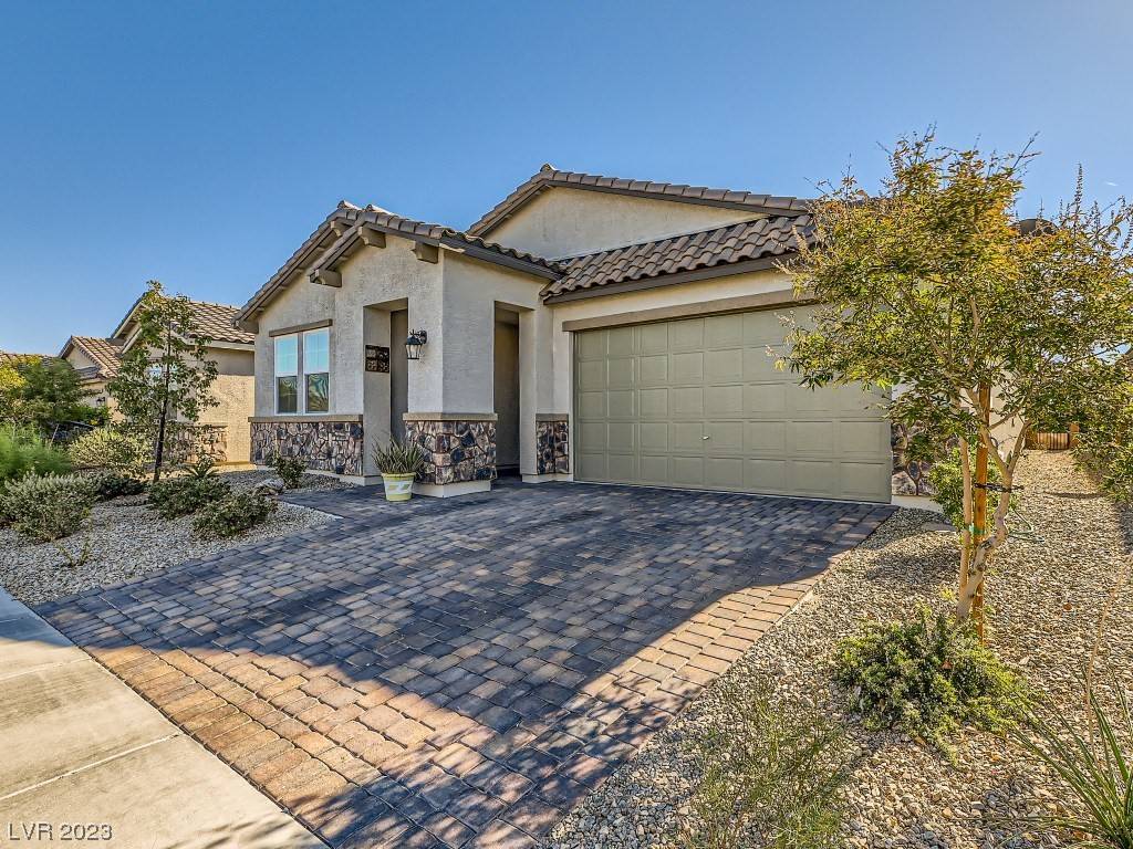 Henderson, NV 89015,1023 Benton AVE