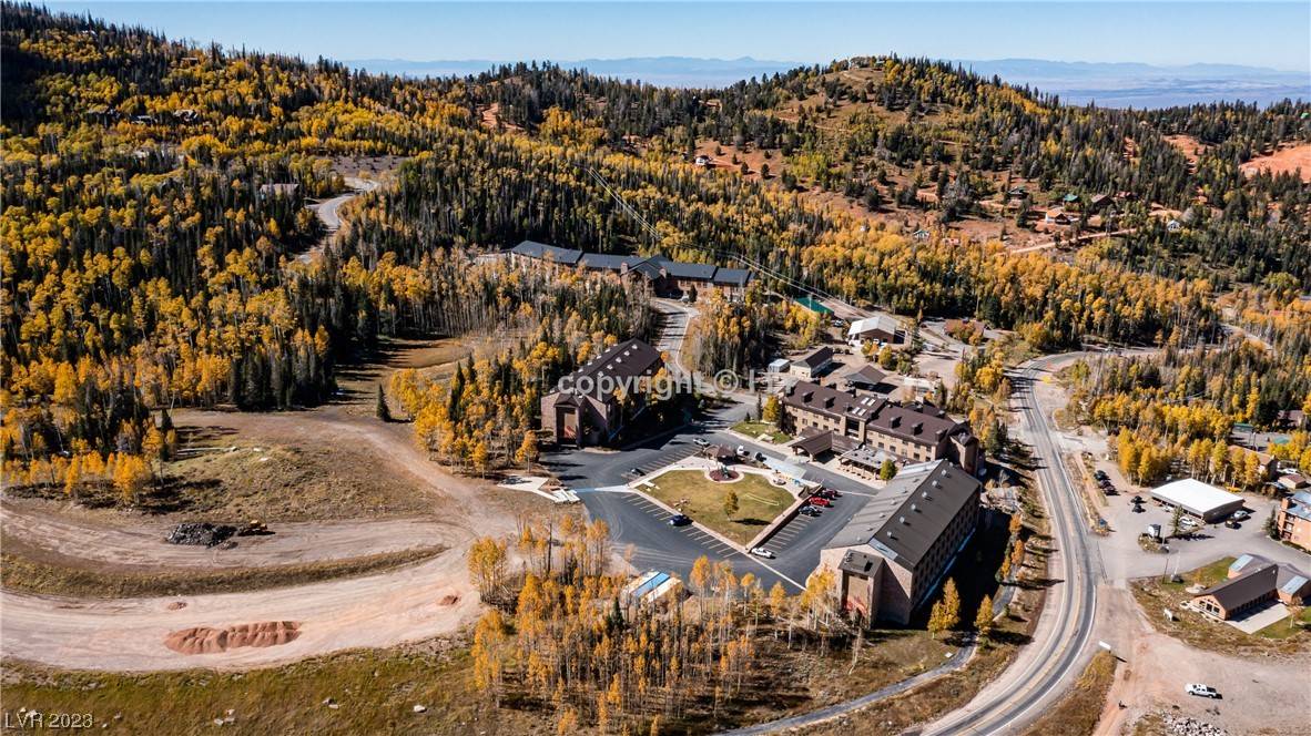 Brian Head, UT 84719,223 Hunter Ridge RD #3208