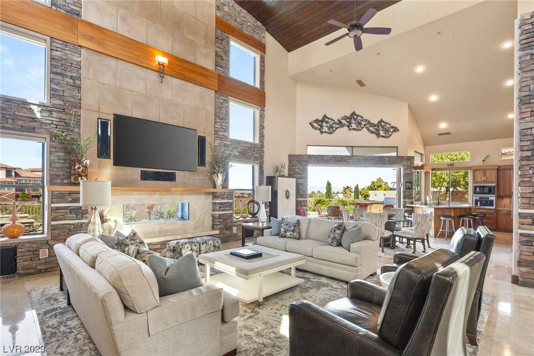 Henderson, NV 89052,5 HAZELHURST PASS