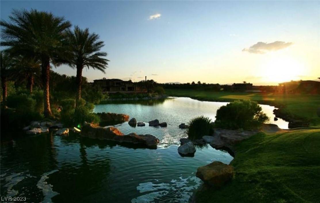Henderson, NV 89012,648 Dragon Peak DR