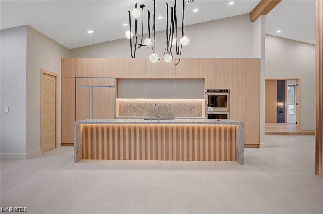 Las Vegas, NV 89117,7225 Latour CT