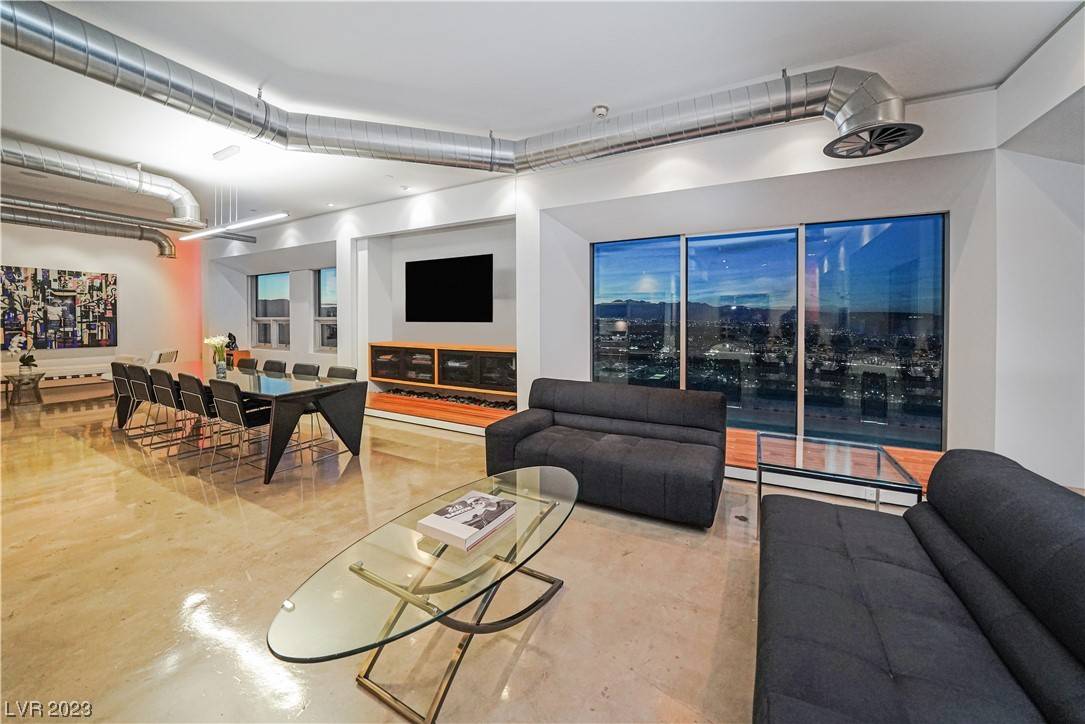 Las Vegas, NV 89101,200 Hoover AVE #1813
