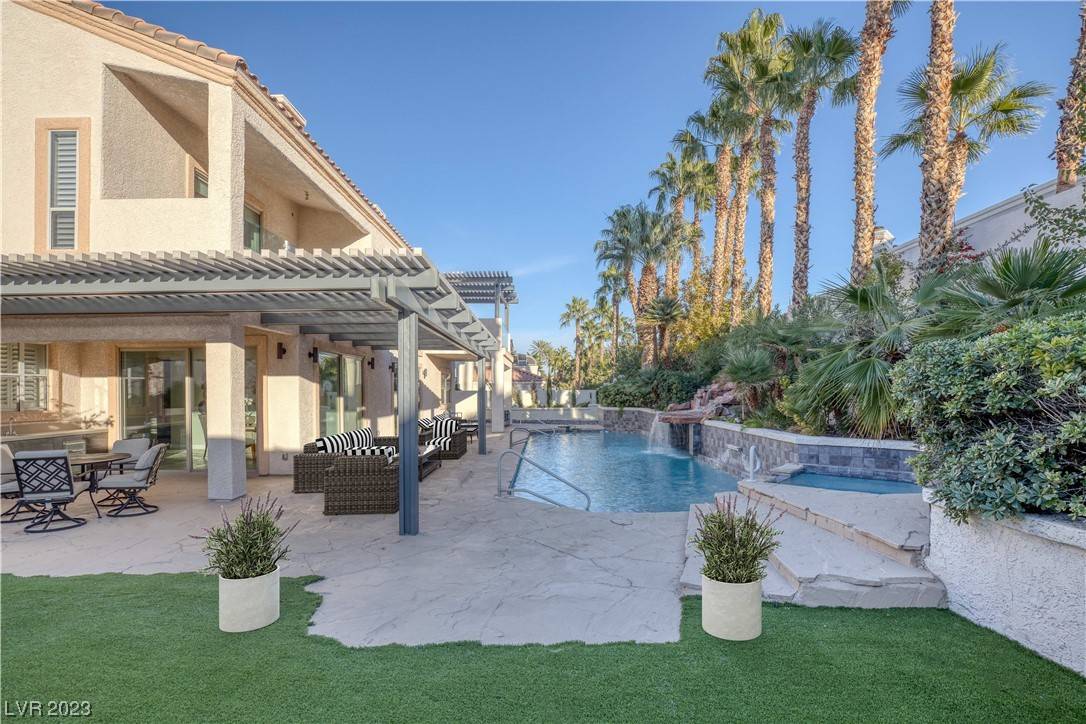 Las Vegas, NV 89128,8121 Sapphire Bay CIR